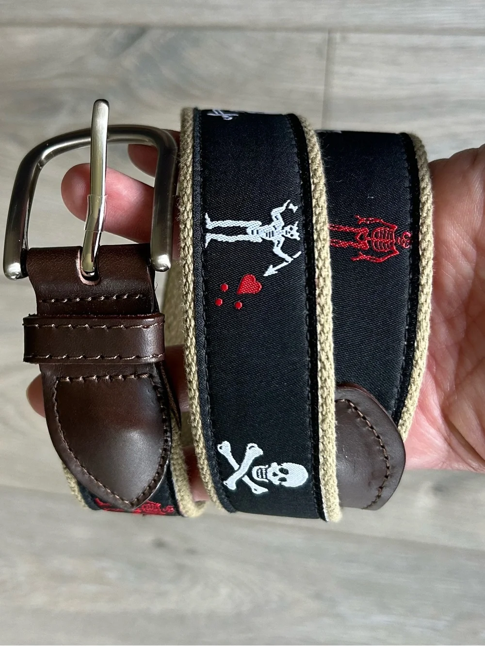 Belted Cow Pirate Skull & Bones Leather Tab Belt. Size 34